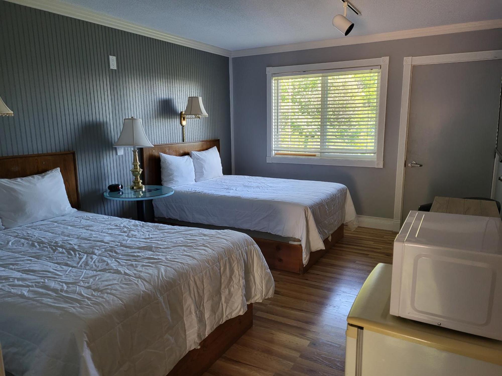 Chequamegon Lake Superior Lodge Bayfield Exteriér fotografie